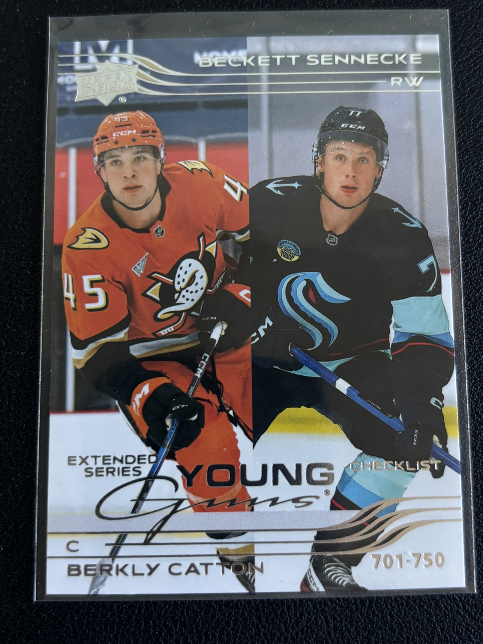 2025-26 Upper Deck Extended Series Beckett Sennecke Young Guns — Beckett Sennecke/Berkly Catton yg cl · Young Guns checklist · #740